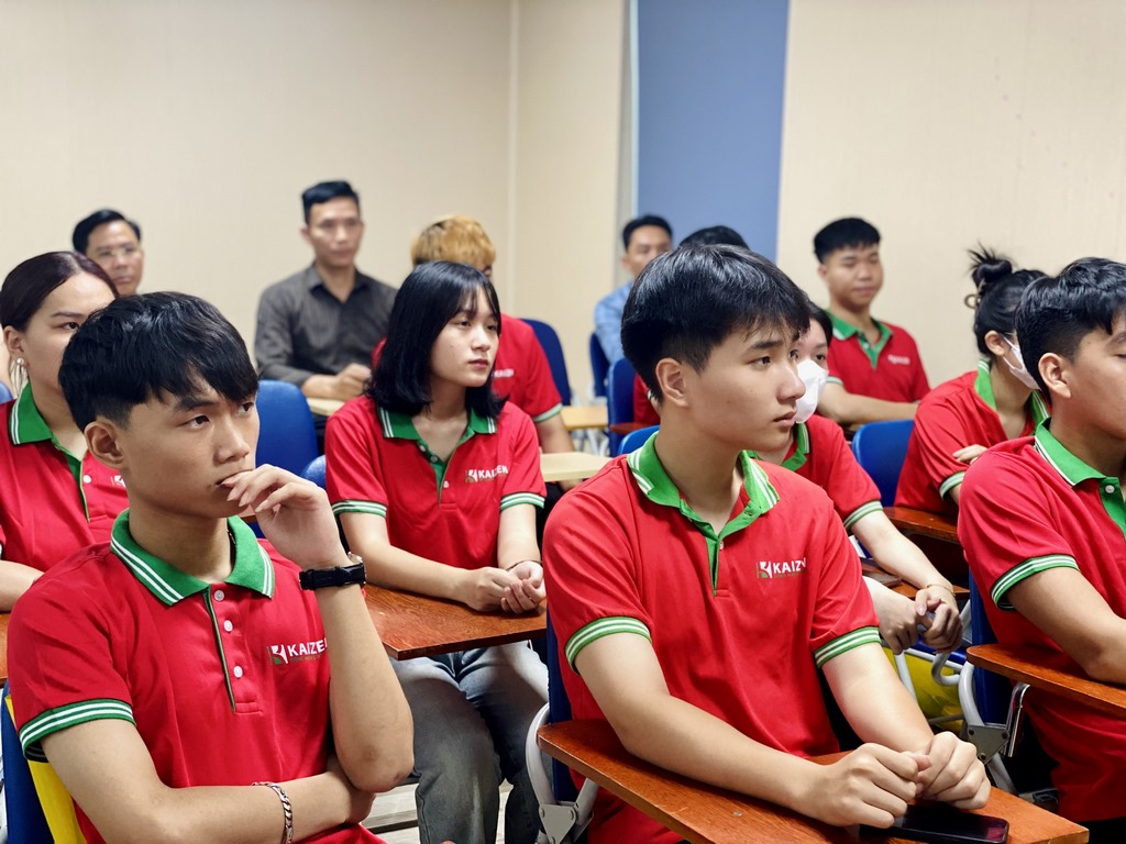 kaizenvn.vn KHAI GIẢNG LỚP TIẾNG ĐỨC K52 TẠI TRUNG TÂM NGOẠI NGỮ KAIZEN